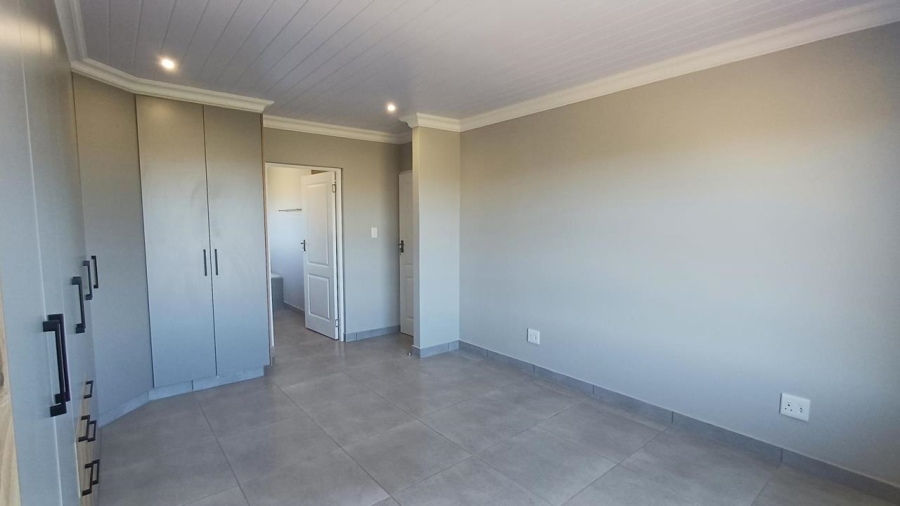 3 Bedroom Property for Sale in Seemeeu Park Western Cape